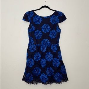 Alice + Olivia backless lace mini dress